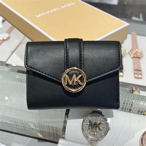 michael kors labor day sale 2019|Michael Kors outlet wallets.